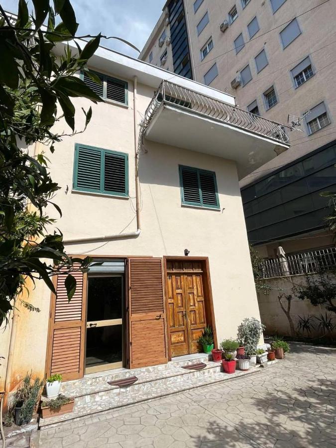 Daniela Aparment Appartement Shkodër Buitenkant foto